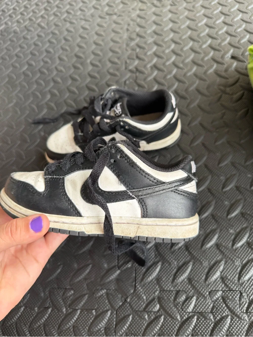 Nike Dunk Low-Top Sneakers